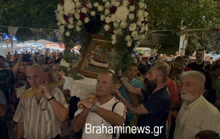 agios-dimitrios-me-megali-lamprotita-giortastike-i-koiisi-tis-theotokoy-ston-iero-nao-panagitsa-brahaminews.gr30.jpg